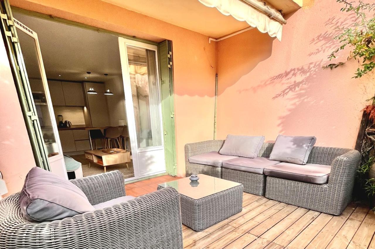Magnifique 2 Chambres Terrasse Et Parking Saint-Tropez Buitenkant foto