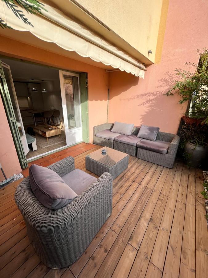 Magnifique 2 Chambres Terrasse Et Parking Saint-Tropez Buitenkant foto